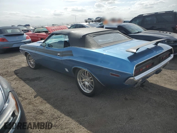 1971 Dodge Challenger с VIN JH27G1B283068, выставлен на аукционе Copart как лот 75908744 с пробегом 3 839 миль миль и Списание • Salvage title. История ставок и продаж доступна на DreamBid. Изображение 2.