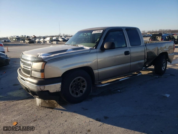 2006 Chevrolet Silverado 1500 LS with VIN 1GCEC19V26Z299240, listed as a Copart auction lot 45420005 with 249,430 mi miles and Salvage Title. Bid and sale history available at carsss.com. Image 1.