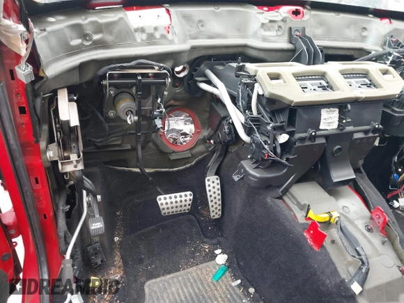 2016 Dodge Challenger R/T Plus with VIN 2C3CDZBT8GH120622, listed as a IAAI auction lot 42661468 with Not provided miles and . Bid and sale history available at DreamBid. Image 14.