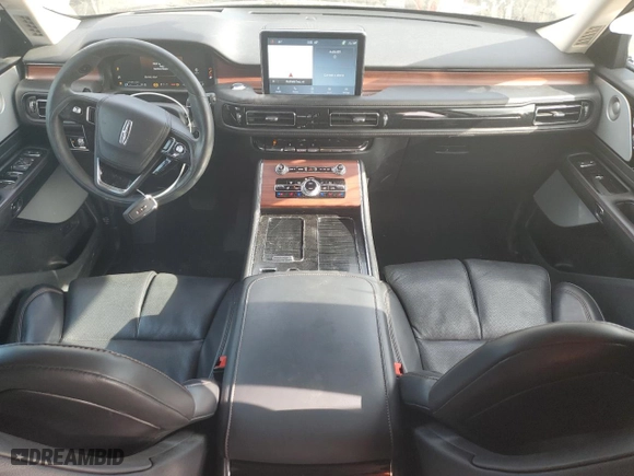 2021 Lincoln Aviator Reserve with VIN 5LM5J7XC1MGL02253, listed as a Copart auction lot 45842735 with 61,505 mi miles and Clean Title. Bid and sale history available at carsss.com. Image 8.