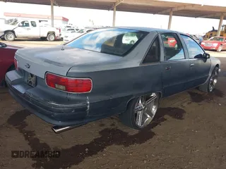 1992 Chevrolet Caprice with VIN 1G1BL53E1NR119546, listed as a IAAI auction lot 41461158 with 140,234 mi miles and . Bid and sale history available at DreamBid. Image 4.