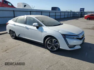 2018 Honda Clarity Plug-In Hybrid Touring with VIN JHMZC5F31JC001072, listed as a Copart auction lot 59436944 with 80,310 mi miles and Salvage Title. Bid and sale history available at carsss.com. Image 4.