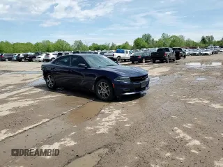 2015 Dodge Charger SXT z VIN 2C3CDXJG6FH837396, wystawiony jako Copart lot #56969455 z przebiegiem 151 864 mil mil oraz Szkoda całkowita • Salvage title. Historia ofert i sprzedaży dostępna na DreamBid. Obrazek 14.