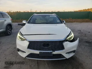 2018 Infiniti QX30 Premium with VIN SJKCH5CP1JA045047, listed as a Copart auction lot 80106464 with 78,982 mi miles and Salvage title. Bid and sale history available at DreamBid. Image 5.