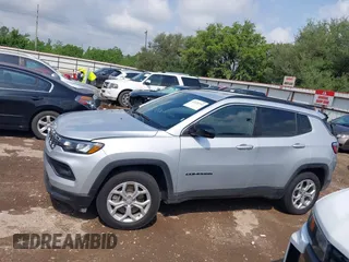 2024 Jeep Compass Latitude with VIN 3C4NJDBN6RT119349, listed as a IAAI auction lot 42125341 with 43,992 mi miles. Bid and sale history available at carsss.com. Image 14.