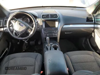 2016 Ford Explorer XLT z VIN 1FM5K8DH3GGB23710, wystawiony jako Copart lot #83703234 z przebiegiem Nie podano mil oraz Szkoda całkowita • Salvage title. Historia ofert i sprzedaży dostępna na DreamBid. Obrazek 8.