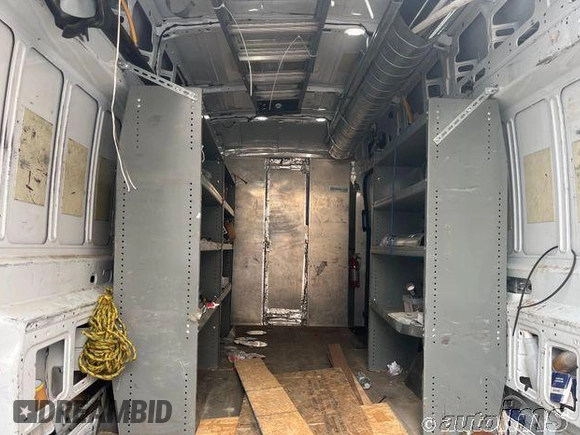 2020 Ford Transit Cargo с VIN 1FTBW3X8XLKB80889, выставлен на аукционе IAAI как лот 42835603 с пробегом 61 122 миль миль и . История ставок и продаж доступна на DreamBid. Изображение 4.