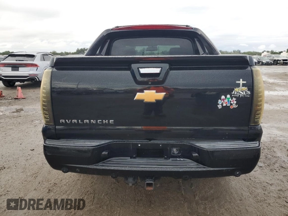 2013 Chevrolet Avalanche LT with VIN 3GNMCFE05DG107557, listed as a Copart auction lot 88617245 with Not Provided miles and Salvage Title. Bid and sale history available at DreamBid. Image 6.