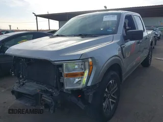 2021 Ford F-150 XL z VIN 1FTEW1CP1MFA69303, wystawiony jako IAAI lot #41593902 z przebiegiem 116 841 mil mil oraz . Historia ofert i sprzedaży dostępna na DreamBid. Obrazek 18.