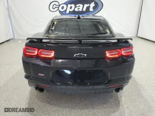 2023 Chevrolet Camaro 2SS with VIN 1G1FH1R78P0154855, listed as a Copart auction lot 43720605 with 20,687 mi miles and Clean Title. Bid and sale history available at carsss.com. Image 6.