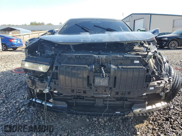 2023 BMW 7 Series 760i xDrive with VIN WBA33EJ09PCN46611, listed as a Copart auction lot 44601795 with 28,497 mi miles and Salvage title. Bid and sale history available at DreamBid. Image 5.