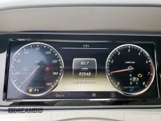 2014 Mercedes-Benz S 550 z VIN WDDUG8CB7EA042049, wystawiony jako Copart lot #59006275 z przebiegiem 92 548 mil mil oraz Czysty tytuł • Clean title. Historia ofert i sprzedaży dostępna na DreamBid. Obrazek 9.