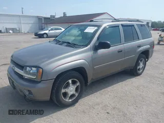 2008 Chevrolet TrailBlazer 3LT with VIN 1GNDT13S482124145, listed as a IAAI auction lot 42191388 with 140,925 mi miles and . Bid and sale history available at DreamBid. Image 2.