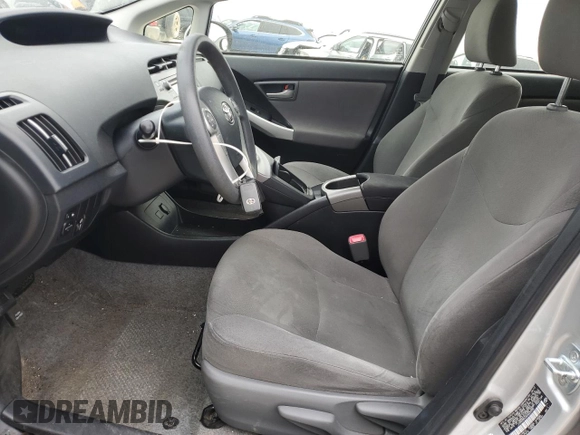 2013 Toyota Prius One with VIN JTDKN3DU4D5630332, listed as a Copart auction lot 53988125 with 124,869 mi miles and Clean Title. Bid and sale history available at DreamBid. Image 7.