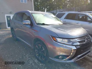 2018 Mitsubishi Outlander SEL with VIN JA4J24A51JZ060263, listed as a IAAI auction lot 42560775 with 70,201 mi miles and . Bid and sale history available at DreamBid. Image 1.