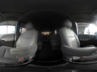 2018 Toyota Sienna XLE with VIN 5TDDZ3DC8JS207490, listed as a IAAI auction lot 40890775 with 97,260 mi miles. Bid and sale history available at carsss.com. Image 19.