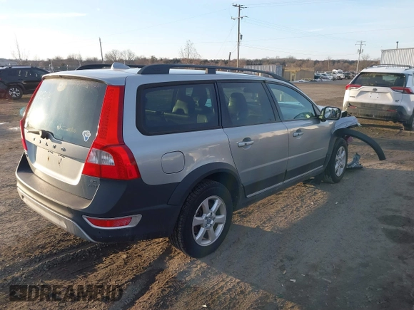 2009 Volvo XC70 3.2L z VIN YV4BZ982491062806, wystawiony jako IAAI lot #41367014 z przebiegiem Nie podano mil oraz . Historia ofert i sprzedaży dostępna na DreamBid. Obrazek 4.