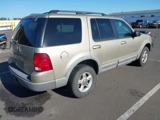 2002 Ford Explorer XLT with VIN 1FMZU73E52UC43614, listed as a IAAI auction lot 42361694 with 189,601 mi miles and . Bid and sale history available at DreamBid. Image 4.