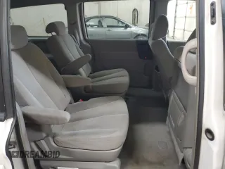 2007 Hyundai Entourage GLS z VIN KNDMC233876042661, wystawiony jako Copart lot #54363495 z przebiegiem 218 757 mil mil oraz Nie do naprawy • Non repairable. Historia ofert i sprzedaży dostępna na DreamBid. Obrazek 11.