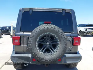 2018 Jeep Wrangler Unlimited Sahara with VIN 1C4HJXEN1JW236779, listed as a IAAI auction lot 42238158 with 72,879 mi miles and . Bid and sale history available at DreamBid. Image 17.