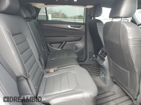 2024 Volkswagen Atlas SEL R-Line with VIN 1V2AE2CA5RC235798, listed as a Copart auction lot 46347495 with 1,306 mi miles and Salvage title. Bid and sale history available at DreamBid. Image 12.