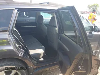 2013 Subaru Outback Premium z VIN 4S4BRCGC6D3214135, wystawiony jako IAAI lot #42771132 z przebiegiem 88 027 mil mil oraz . Historia ofert i sprzedaży dostępna na DreamBid. Obrazek 8.