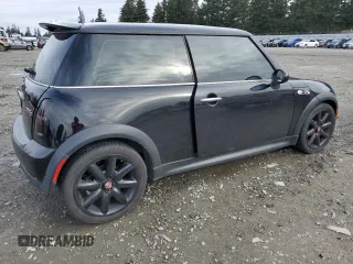 2003 MINI Hardtop S with VIN WMWRE33433TD70970, listed as a Copart auction lot 46120835 with 80,118 mi miles and Salvage Title. Bid and sale history available at DreamBid. Image 3.