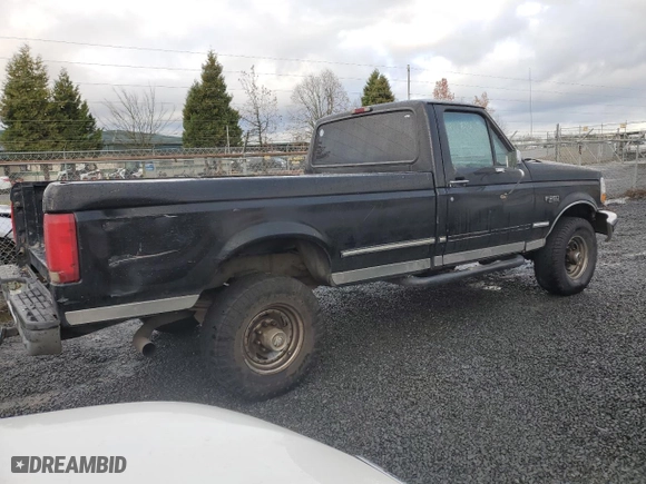 1996 Ford F-250 HD with VIN 1FTHF26F2TEA79509, listed as a Copart auction lot 84965044 with 366,844 mi miles and Salvage Title. Bid and sale history available at carsss.com. Image 3.