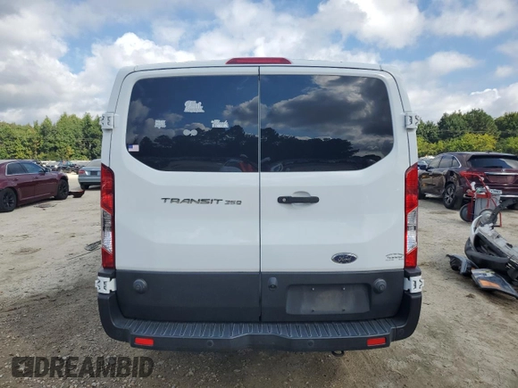 2019 Ford Transit Passenger XL with VIN 1FBZX2ZM5KKA19918, listed as a Copart auction lot 70586224 with 159,922 mi miles and Salvage Title. Bid and sale history available at carsss.com. Image 6.