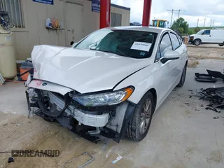 2017 Ford Fusion SE с VIN 3FA6P0H76HR393057, выставлен на аукционе IAAI как лот 42435606 с пробегом 81 798 миль миль и . История ставок и продаж доступна на DreamBid. Изображение 18.