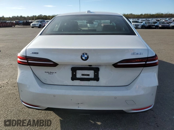 2024 BMW 5 Series 530i xDrive with VIN WBA53FJ01RCR84895, listed as a Copart auction lot 41431275 with 0 mi miles and Salvage Title. Bid and sale history available at carsss.com. Image 6.