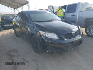 2009 Toyota Corolla with VIN 1NXBU40E19Z128054, listed as a IAAI auction lot 42085620 with 109,702 mi miles. Bid and sale history available at carsss.com. Image 1.