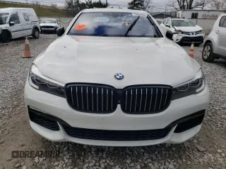 2017 BMW 7 Series 740e xDrive iPerformance with VIN WBA7J2C36HG497830, listed as a Copart auction lot 79948304 with 43,029 mi miles and Salvage Title. Bid and sale history available at carsss.com. Image 5.