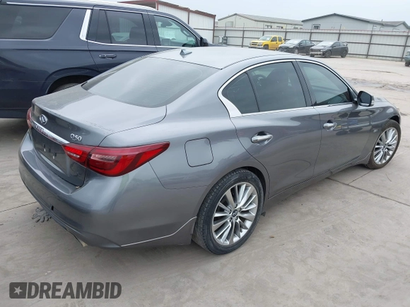 2018 Infiniti Q50 3.0t LUXE with VIN JN1EV7AP1JM362833, listed as a IAAI auction lot 41934415 with 91,970 mi miles. Bid and sale history available at carsss.com. Image 4.