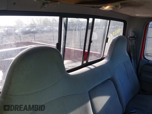 1996 Ford F-150 with VIN 1FTEF14NXTLB10783, listed as a IAAI auction lot 42111026 with 326,013 mi miles and . Bid and sale history available at DreamBid. Image 8.