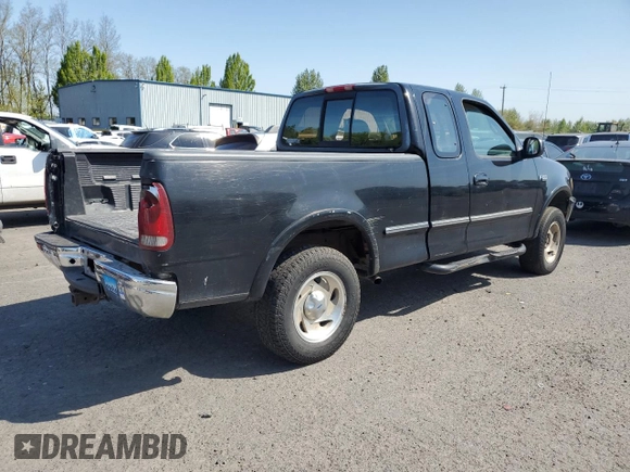 1997 Ford F-150 XL with VIN 1FTDX1863VKB12606, listed as a Copart auction lot 54605395 with 216,970 mi miles and Clean Title. Bid and sale history available at carsss.com. Image 3.
