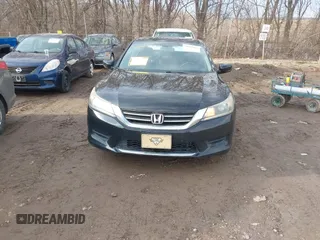 2014 Honda Accord LX z VIN 1HGCR2F34EA114960, wystawiony jako IAAI lot #41667652 z przebiegiem 117 834 mil mil oraz . Historia ofert i sprzedaży dostępna na DreamBid. Obrazek 13.