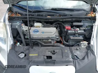 2012 Nissan LEAF SL with VIN JN1AZ0CP0CT018121, listed as a IAAI auction lot 42156923 with 116,605 mi miles. Bid and sale history available at carsss.com. Image 10.