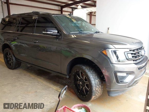 2020 Ford Expedition Max Limited z VIN 1FMJK2AT6LEA84668, wystawiony jako IAAI lot #42423180 z przebiegiem 106 237 mil mil oraz . Historia ofert i sprzedaży dostępna na DreamBid. Obrazek 1.