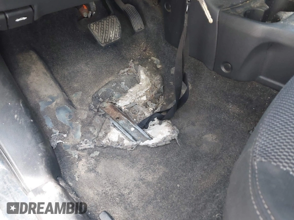 2016 Nissan Versa S Plus z VIN 3N1CN7AP9GL903668, wystawiony jako IAAI lot #42582825 z przebiegiem 192 674 mil mil oraz . Historia ofert i sprzedaży dostępna na DreamBid. Obrazek 17.