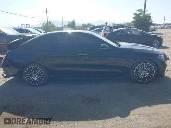 2023 Mercedes-Benz C 300 с VIN W1KAF4GB3PR103636, выставлен на аукционе IAAI как лот 42489731 с пробегом 26 524 миль миль и . История ставок и продаж доступна на DreamBid. Изображение 13.