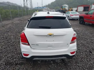 2020 Chevrolet Trax LT with VIN 3GNCJPSB9LL155372, listed as a IAAI auction lot 42357337 with 71,445 mi miles and . Bid and sale history available at DreamBid. Image 16.