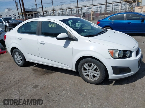 2014 Chevrolet Sonic LT with VIN 1G1JC5SH9E4212898, listed as a IAAI auction lot 41852112 with 121,382 mi miles and . Bid and sale history available at DreamBid. Image 1.