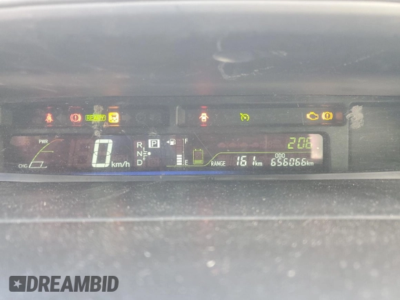 2014 Toyota Prius Two with VIN JTDZN3EU3E3300658, listed as a Copart auction lot 42302035 with 656,066 mi miles and Clean Title. Bid and sale history available at DreamBid. Image 9.