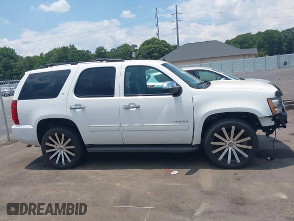 2013 Chevrolet Tahoe LT с VIN 1GNSCBE07DR328268, выставлен на аукционе IAAI как лот 42696221 с пробегом 149 785 миль миль и . История ставок и продаж доступна на DreamBid. Изображение 13.