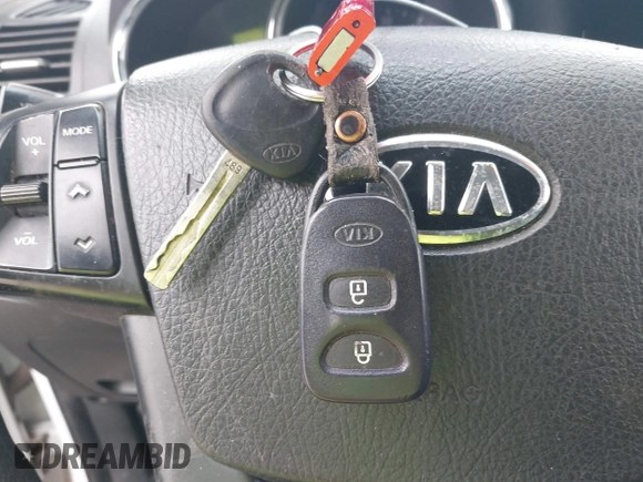 2012 Kia Sorento LX with VIN 5XYKT4A68CG237439, listed as a IAAI auction lot 41800247 with 155,637 mi miles. Bid and sale history available at carsss.com. Image 11.