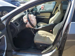 2018 Volvo S60 Inscription с VIN LYV402TK2JB161884, выставлен на аукционе Copart как лот 52506674 с пробегом 91 954 миль миль и Списание • Salvage title. История ставок и продаж доступна на DreamBid. Изображение 7.