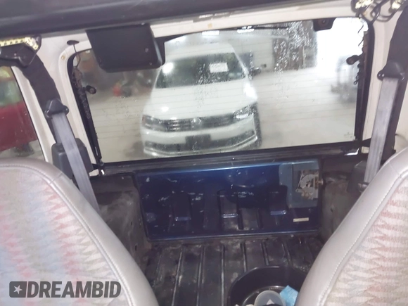 1998 Jeep Wrangler SE with VIN 1J4FY29PXWP769503, listed as a IAAI auction lot 42535360 with 94,634 mi miles and . Bid and sale history available at DreamBid. Image 8.
