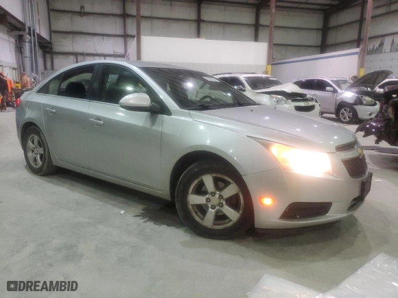 2011 Chevrolet Cruze LT w/1FL with VIN 1G1PE5S93B7252241, listed as a Copart auction lot 82967284 with 209,194 mi miles and Salvage Title. Bid and sale history available at carsss.com. Image 4.