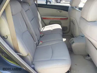 2006 Lexus RX 330 with VIN 2T2HA31U66C088274, listed as a IAAI auction lot 42125098 with 198,098 mi miles. Bid and sale history available at carsss.com. Image 8.